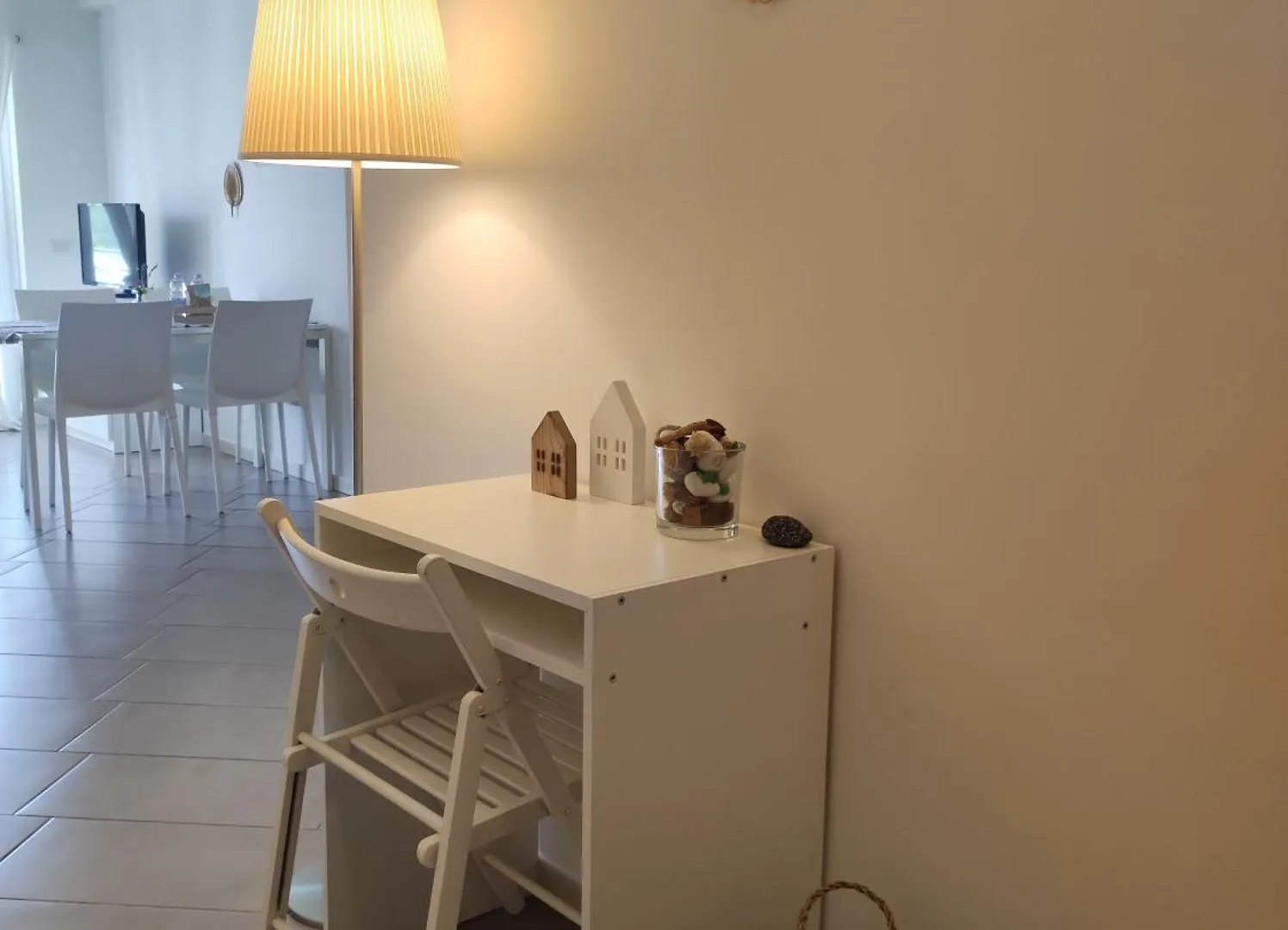 Appartamenti Vacanze Villa Meo 빌라프란카티레나 0*,