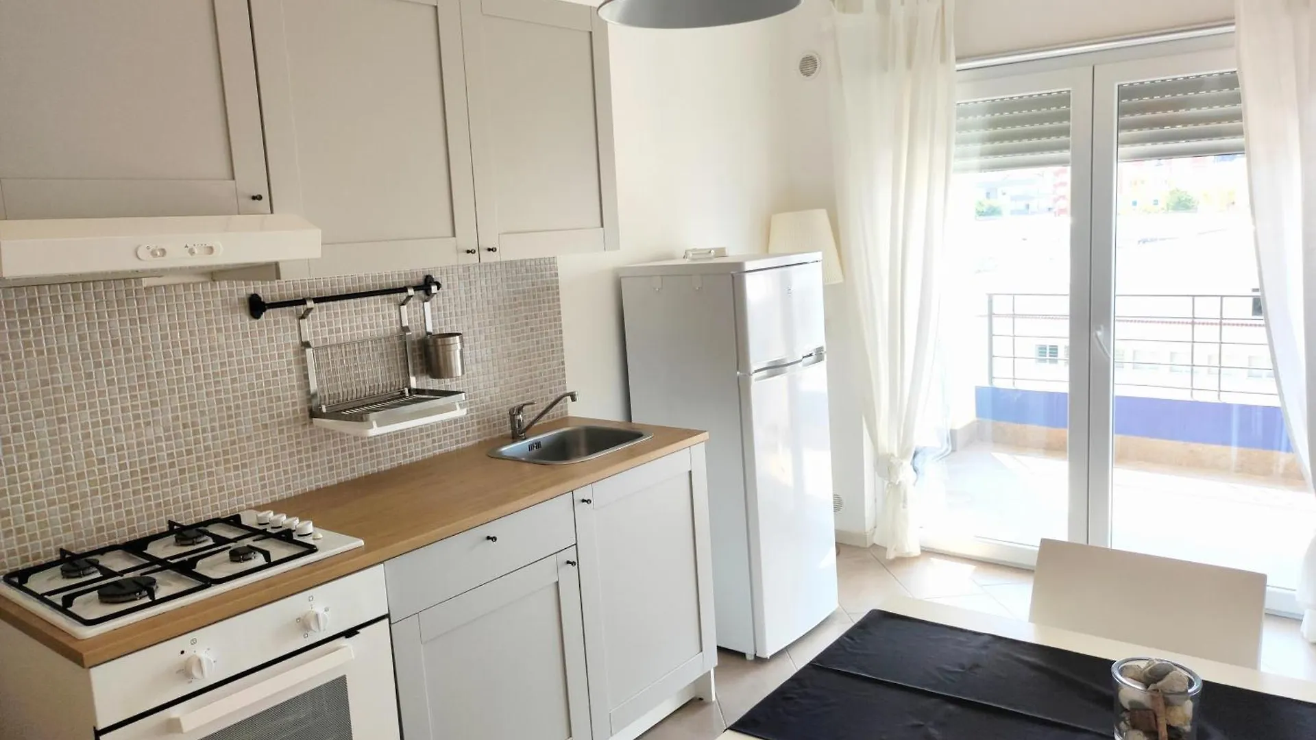 아파트 Appartamenti Vacanze Villa Meo 빌라프란카티레나