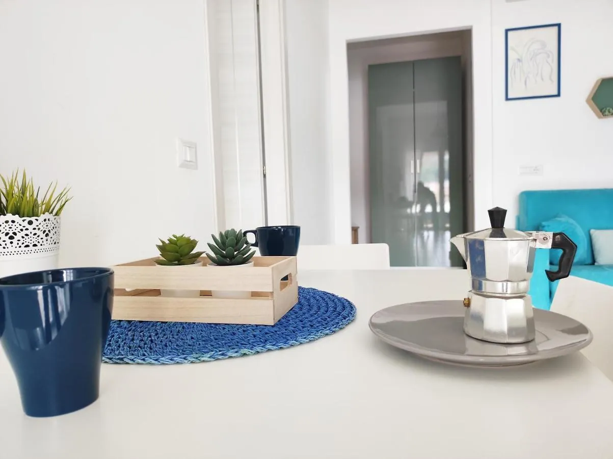 Apartment Appartamenti Vacanze Villa Meo Villafranca Tirrena