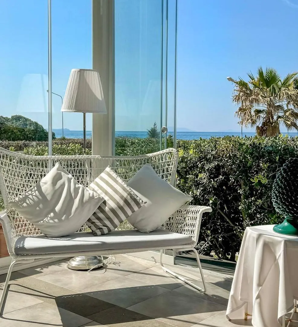 Apartment Appartamenti Vacanze Villa Meo Villafranca Tirrena