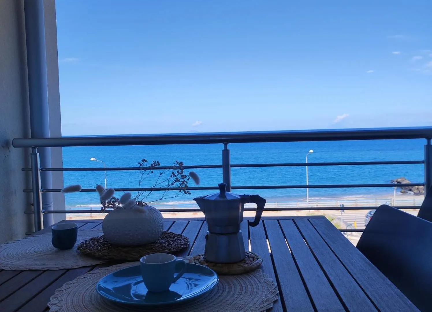 Apartment Appartamenti Vacanze Villa Meo Villafranca Tirrena