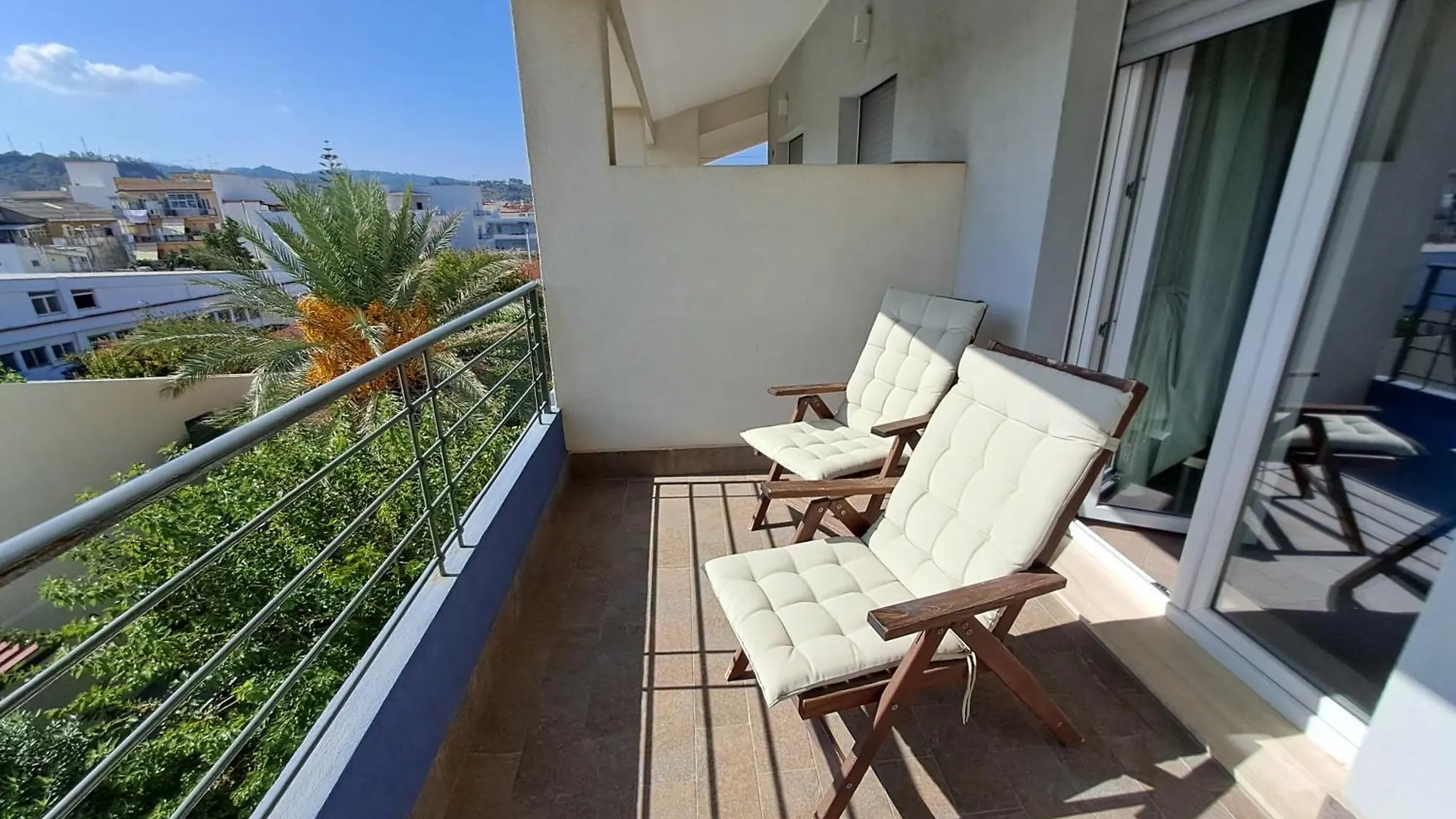 Apartment Appartamenti Vacanze Villa Meo Villafranca Tirrena